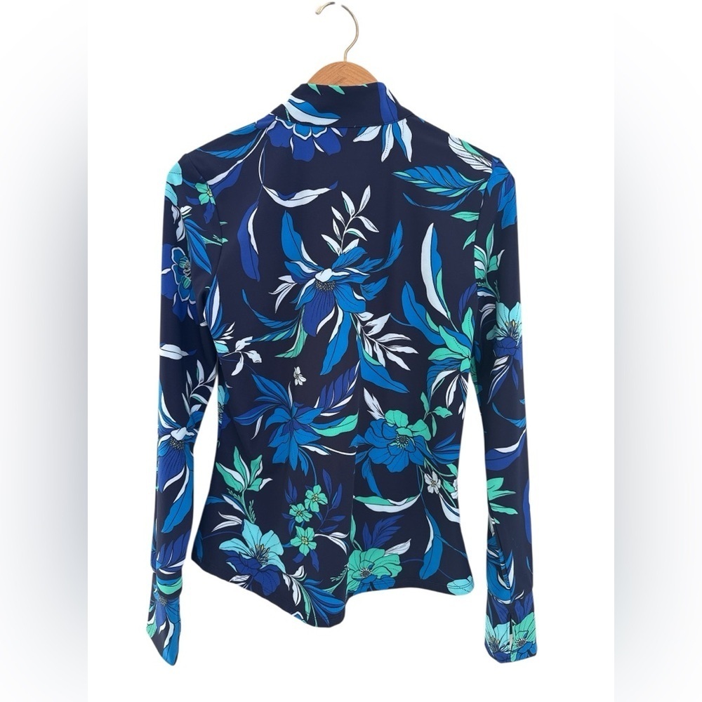 Tommy Bahama  Romantic Blooms Floral Blue and Green Women's Full Zip Golf Jacket - Picture 6 of 6